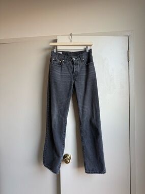 Levi's Women’s Black Washed Low-Rise Straight Jeans